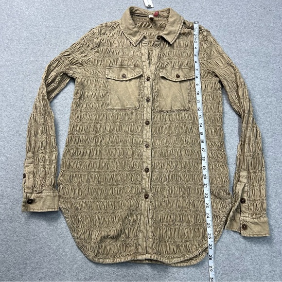 Anthropologie Pilcro Top Womens XS Brown Button Down Smocked Shacket NWT - Picture 2 of 7